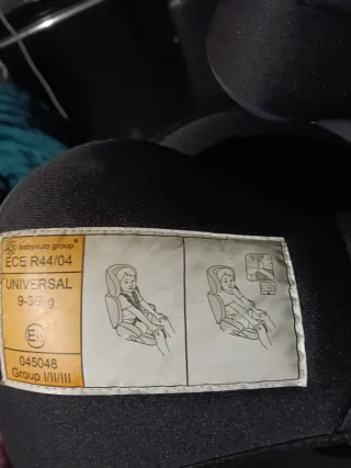 Silla de coche Vivitta gris y negra