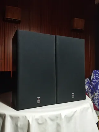 Altavoces Vieta Delta PR-400