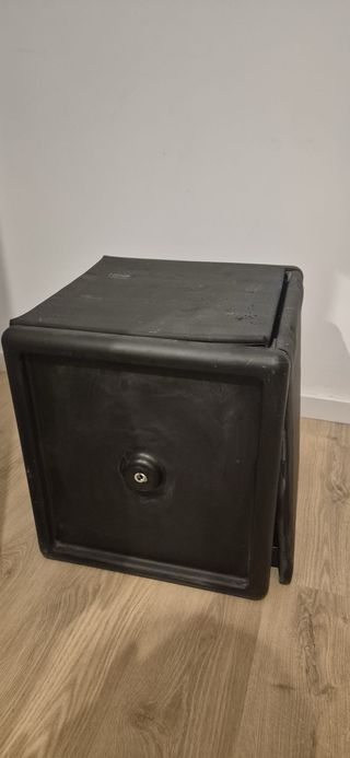 Banco de pesas plegable cuesta un poco abrirlo