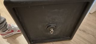 Banco de pesas plegable cuesta un poco abrirlo