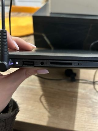 Portátil Lenovo Yoga 510-14AST