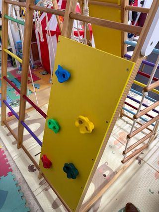 Parque infantil Montessori madera