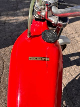 Montesa Cota 74 Trial Roja y Blanca