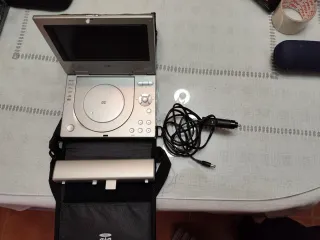 Reproductor DVD Portátil AIRIS Coche