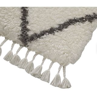 Alfombra de lana con diseño a estrenar