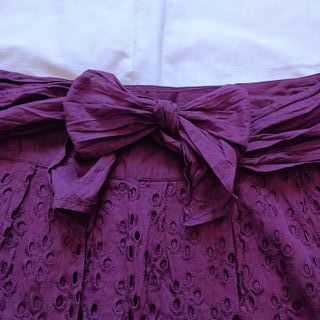 Falda Midi Burdeos Cortefiel Bordado Suizo 46 XXL