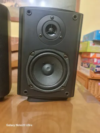 Altavoces Yamaha Home Cinema Negros