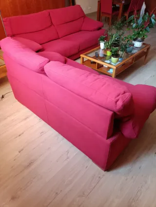 Sofá 2 plazas 150€ y Sofá 3 plazas 175€ Ambos 300€