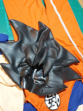 Disfraz Songoku Talla Infantil + Cabeza Goma