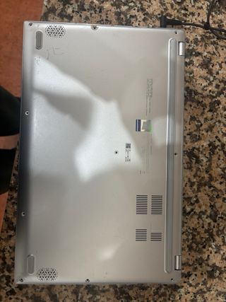 Asus Vivobook X512DA Prata