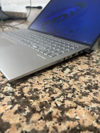 Asus Vivobook X512DA Prata
