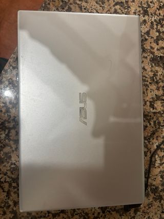 Asus Vivobook X512DA Prata
