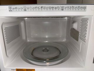 Microondas Whirlpool 20L con Grill