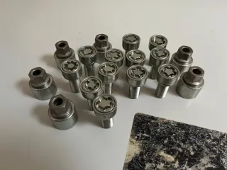 Se VENDE LLANTAS VW PASSAT TOURAN GOLF CADDY R16