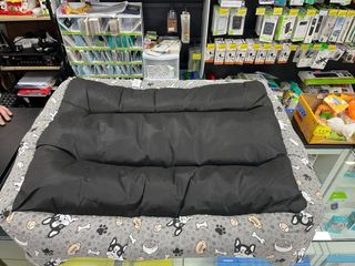 Cuccia per cani/gatti fantasia bulldog