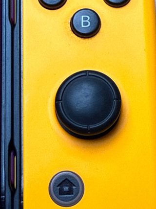 Joy-Con Nintendo Switch Morado y Naranja