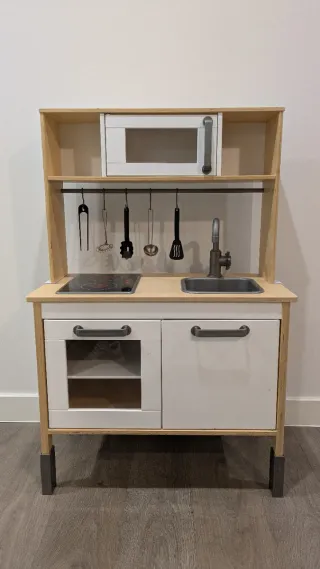 Cocinita de juguete IKEA + Accesorios