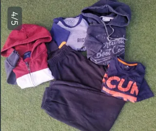 Lote Ropa Sudadera Chico T. L - Botines y Cinturón