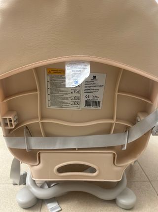 Sillita de mesa Kikkaboo para bebé