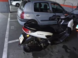 Yamaha N-MAX 2023 Blanca