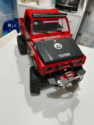 Coche RC Suzuki 1:10