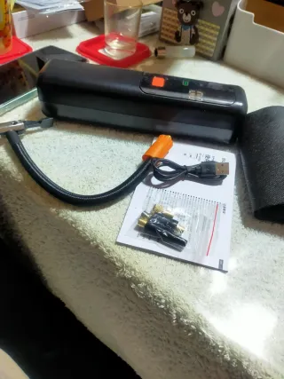 Compresor de aire neumáticos y +, Digital A ESTREN