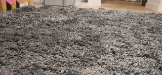 Alfombra pelo largo gris