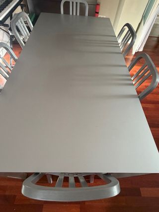 Mesa de comedor moderna gris con 6 sillas