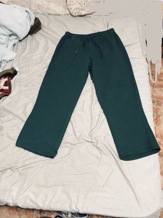 Pantalones de chándal Pull&Bear verdes