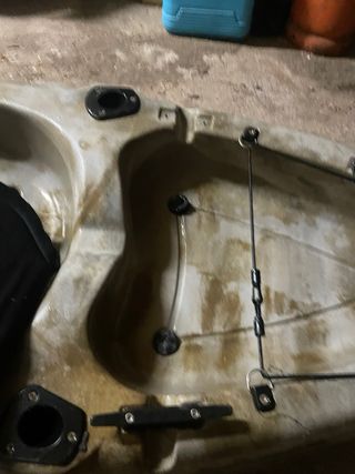 Kayak de pesca con accesorios