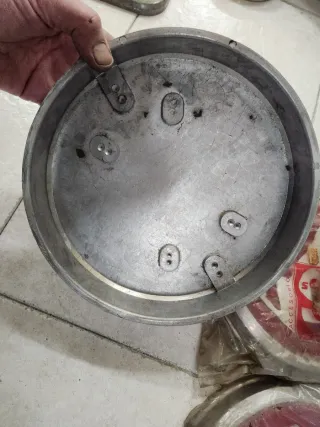 Tapacubos camion  Pegaso (Set de 2)