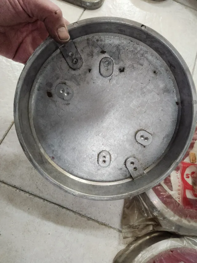 Tapacubos camion Pegaso (Set de 2)