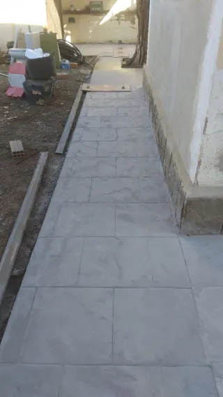 Escaleras de hormigón impreso