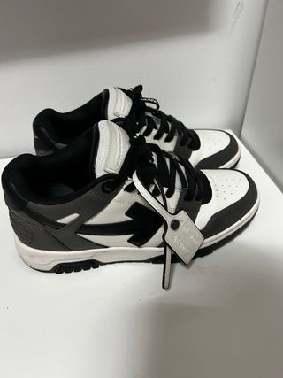 Scarpe Off-White out of office