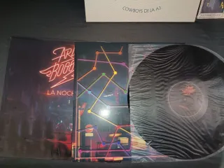 Collezione Vinili e CD Arde Bogotá