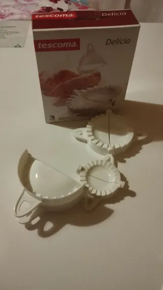 Moldes Empanadillas Tescoma Delícia