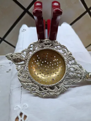 Colino da tè antico