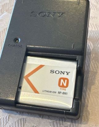 Sony Cyber-shot DSC-TX7