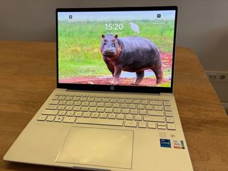 Portátil HP 14” i7 / 16GB RAM / 1TB SSD
