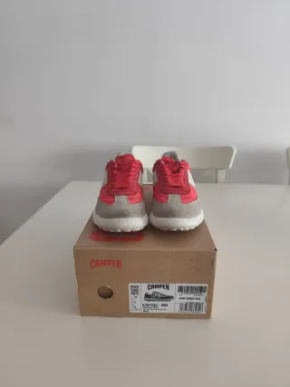 Bambas Camper Talla 36 Rojas y Grises