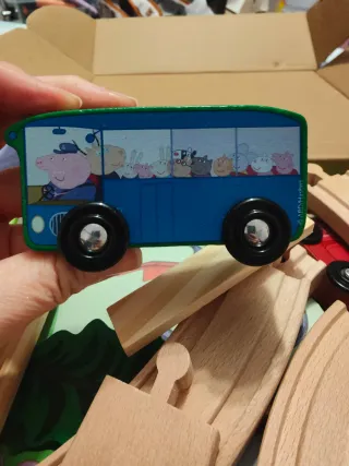 Tren de madera Peppa Pig 52 piezas