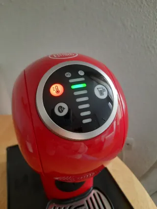 Cafetera + porta cápsulas