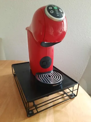 Cafetera + porta cápsulas