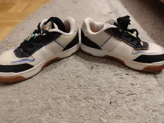 Zapatillas niño stumble guys talla 30