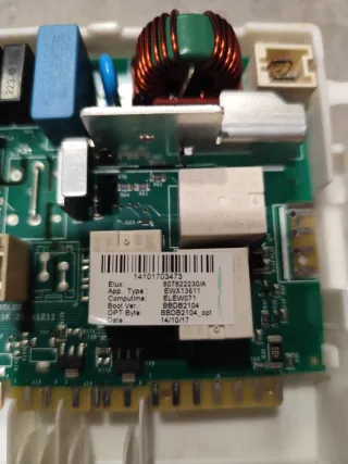 Placa Electrónica Lavadora Zanussi