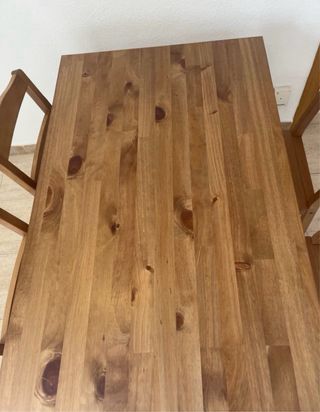 Mesa comedor y 4 sillas madera