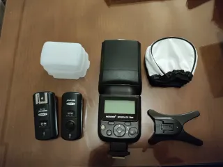 Flash Neewer Speedlite 750II + accesorios