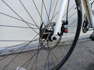 Bicicleta deportiva híbrida,manilla recto 400,€