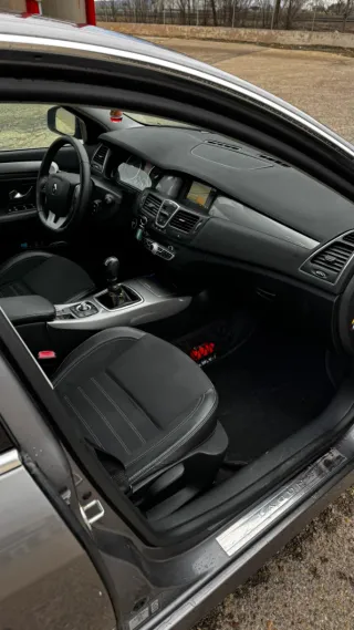 Renault Laguna III 1.5 dCi 110 – Excelente estado