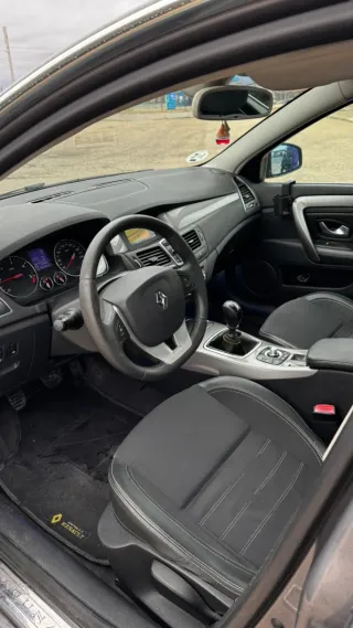 Renault Laguna III 1.5 dCi 110 – Excelente estado